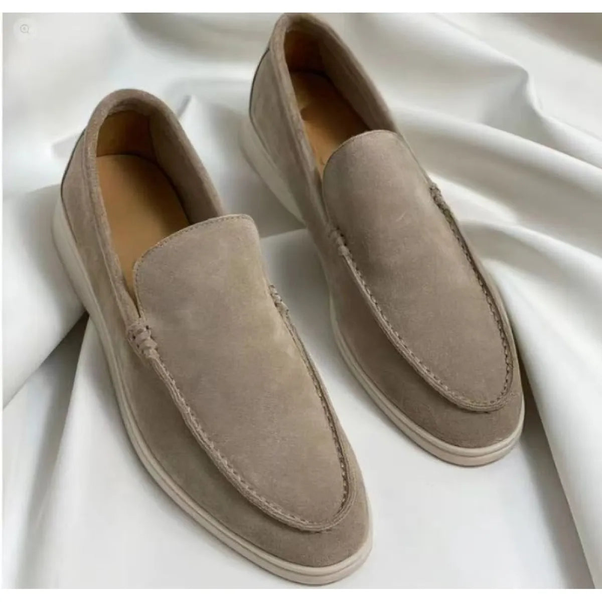 Lazaro | Suède loafers met leren binnenzool