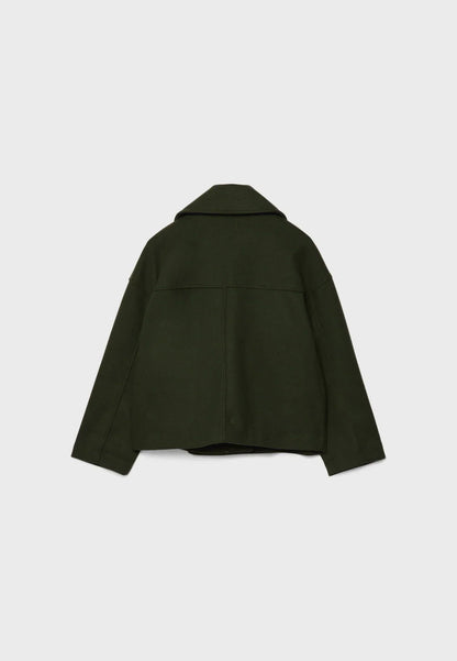 Chique korte damesjas met dubbele knopen | Cropped double-breasted mantel