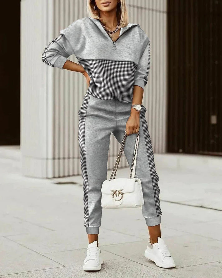 Cora Dames Trainingspak | Ademend Materiaal, Comfortabel en Modern 3