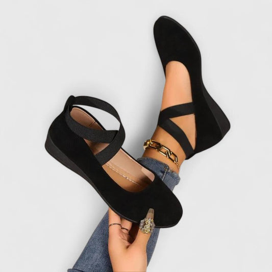 Dalia Dames Flats | Elegante Kruisbandjes, Comfortabele Pasvorm 0