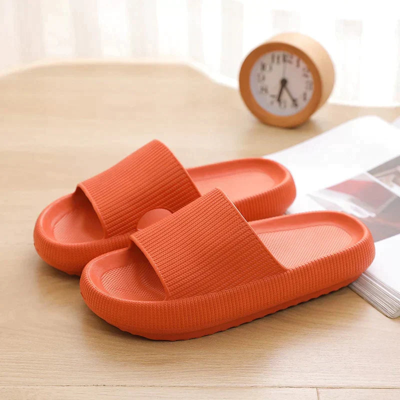 Lunaro | Comfortabele Zomerslippers met Stevige Zool