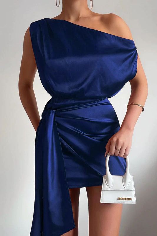 Avélie | Elegante One Shoulder Mini-Jurk in Satijnlook