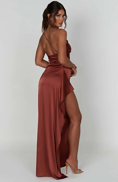 Luxe One-Shoulder Splitjurk