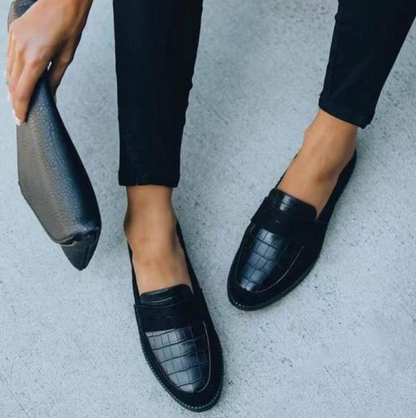 CALISTA | Klassieke loafers met ronde neus