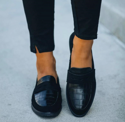 CALISTA | Klassieke loafers met ronde neus