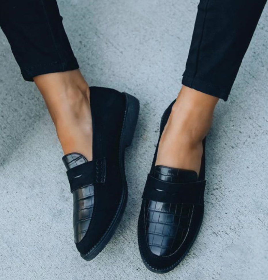 CALISTA | Klassieke loafers met ronde neus