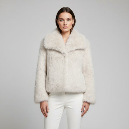 Luxe pluche dames winterjas met turn-down kraag | Trendy kort model